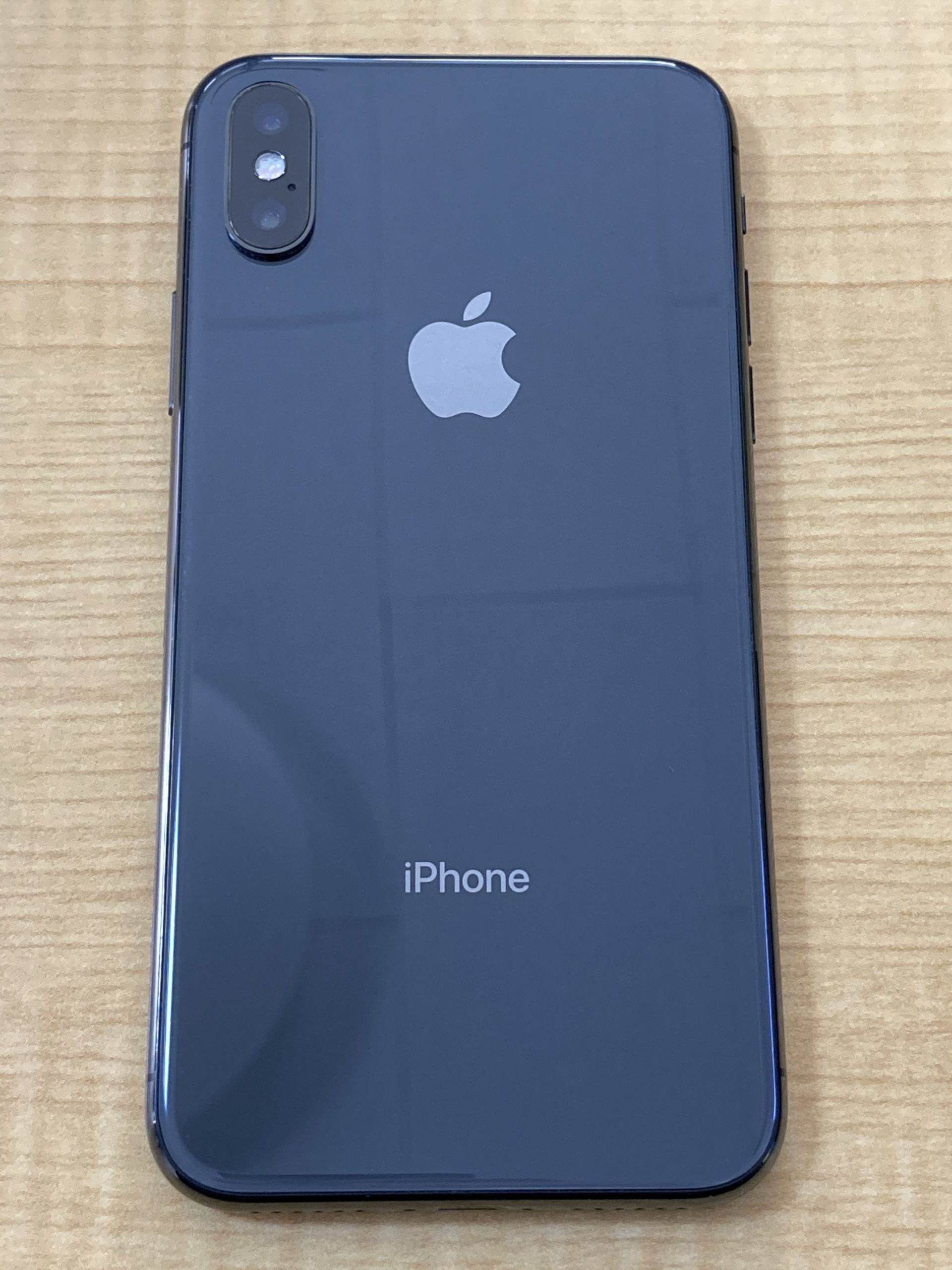 【定番最新作】「ありぴっぴ様専用」Apple iPhoneSE2 64GB SIMフリー スマートフォン本体